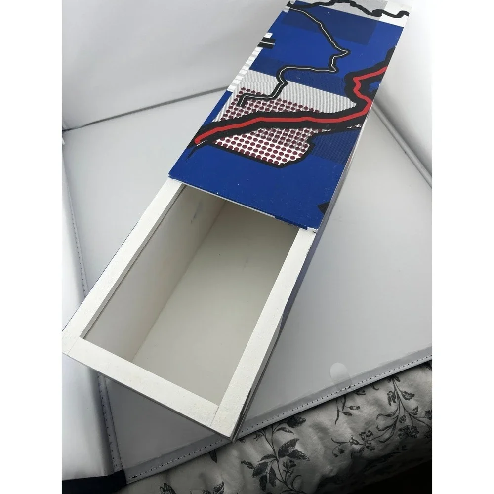 Jose‎ Cuervo reserve de La familia limited edition box